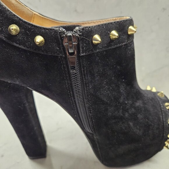 Luichiny Black Faux Suede "Mighty Miss" Platform Block Heel Stud Boots - size 9 - Picture 3 of 7